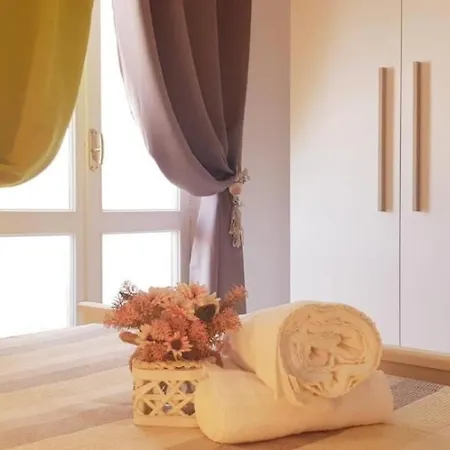 Bed & Breakfast Green King With Sea View Balcony